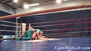 Curvy Dyke Fingered By Girl After Wrestling