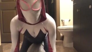 Spider Gwen възглавница Humps Till She Cums